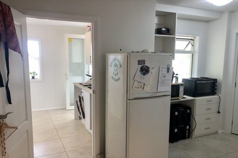 Photo of property in 32 Arama Avenue, Titirangi, Auckland, 0604