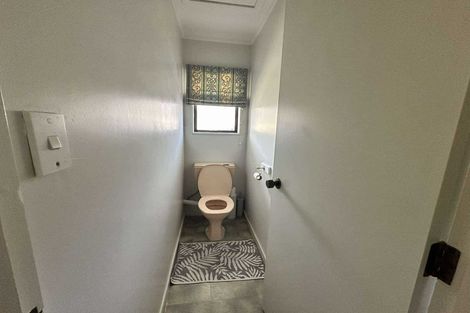 Photo of property in 1/9 Mana Esplanade, Paremata, Porirua, 5026