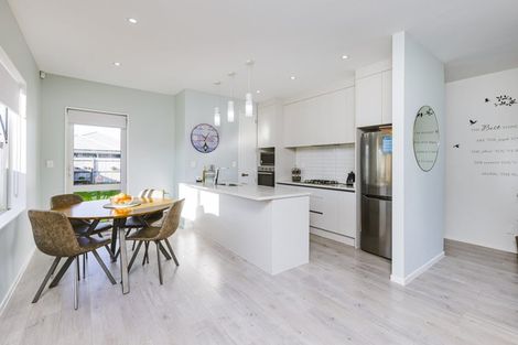 Photo of property in 11 Hemopo Street, Pukekohe, 2120