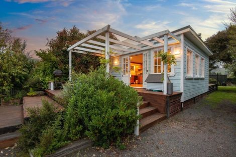 Photo of property in 92 Beach Road, Long Beach, Port Chalmers, 9081