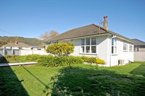Photo of property in 76 Gordon Street, Avalon, Lower Hutt, 5011