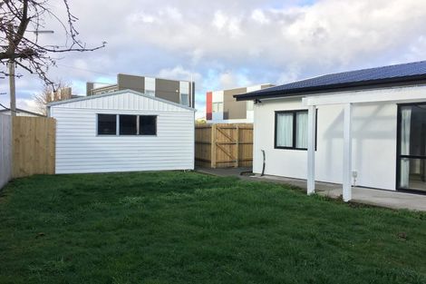 Photo of property in 2/141 Peverel Street, Riccarton, Christchurch, 8041