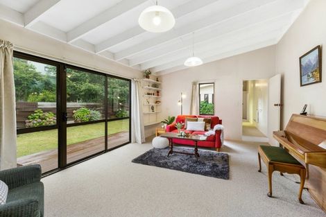 Photo of property in 27 Fincham Road, Raumati Beach, Paraparaumu, 5032