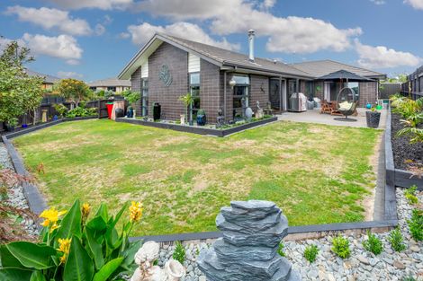 Photo of property in 2 Mirabell Place, Patumahoe, Pukekohe, 2679