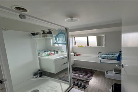 Photo of property in 2/2 Walter Strevens Drive, Conifer Grove, Takanini, 2112