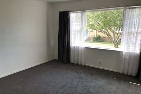 Photo of property in 2/27 Shirley Avenue, Papakura, 2110