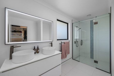 Photo of property in 10 Rose Manor Drive, Springlands, Blenheim, 7201