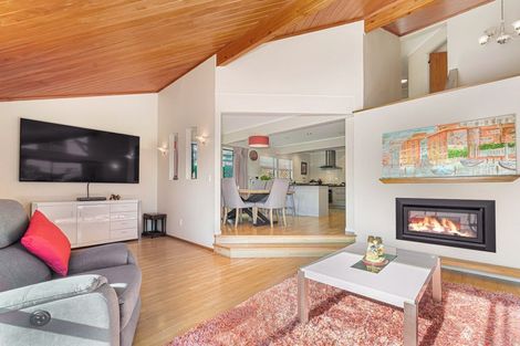 Photo of property in 4 Blackmore Drive, Lynmore, Rotorua, 3010