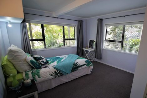 Photo of property in 9 Bain Place, Bucklands Beach, Auckland, 2014
