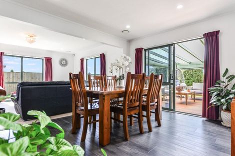 Photo of property in 12 Aldona Place, Fairview Downs, Hamilton, 3214