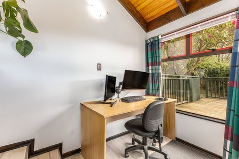 Photo of property in 1 Kedge Lane, Whitby, Porirua, 5024