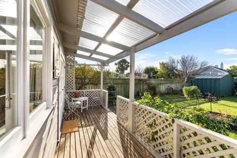 Photo of property in 5 Nile Street, Saint Clair, Dunedin, 9012