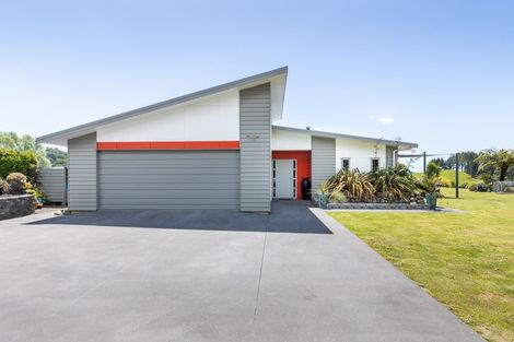 Photo of property in 848a Carrington Road, Hurworth, New Plymouth, 4371