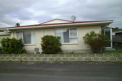 Photo of property in 1 Winiata Place, Otaki, 5512