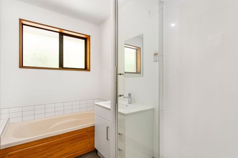 Photo of property in 2/48 Division Street, Riccarton, Christchurch, 8041