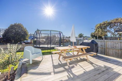 Photo of property in 17 Whitaker Street, Kihikihi, Te Awamutu, 3800