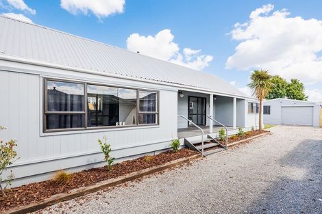 Photo of property in 4 Ngarimu Street, Roslyn, Palmerston North, 4414