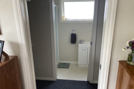 Photo of property in 41 Costley Street, Carterton, 5713