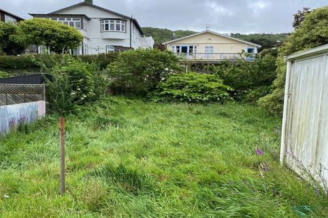 Photo of property in 30 The Parade, Island Bay, Wellington, 6023