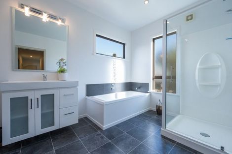 Photo of property in 24 Werneth Street, Atawhai, Nelson, 7010