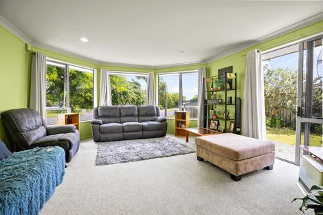 Photo of property in 6 Spinnaker Drive, Flagstaff, Hamilton, 3210