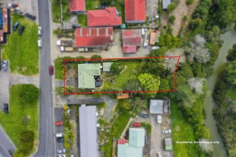 Photo of property in 4 Blanc Road, Silverdale, 0932