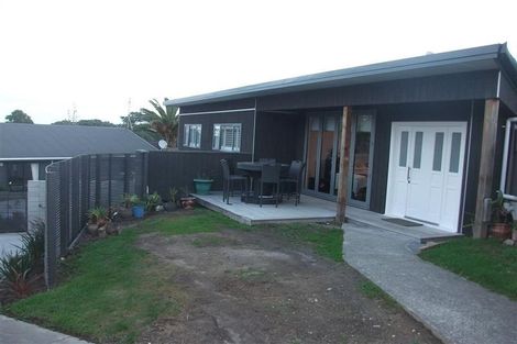 Photo of property in 33a Rewi Street, Torbay, Auckland, 0630