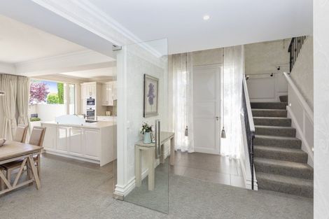 Photo of property in 152 Merivale Lane, Merivale, Christchurch, 8014