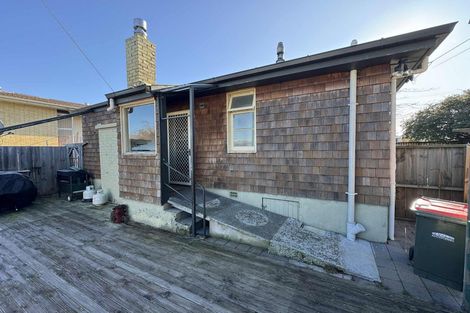 Photo of property in 6 Spencer Street, Alexandra, 9320