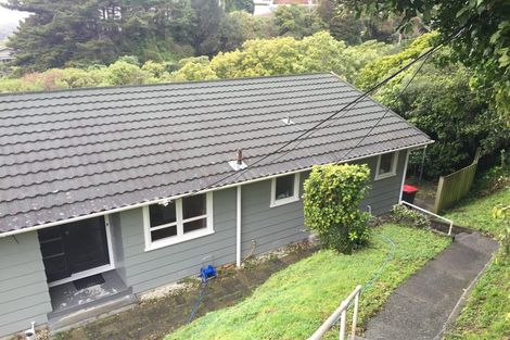 Photo of property in 33 Verviers Street, Karori, Wellington, 6012