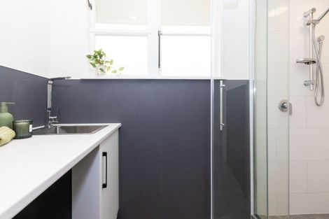 Photo of property in 95 Ruamahanga Crescent, Terrace End, Palmerston North, 4410