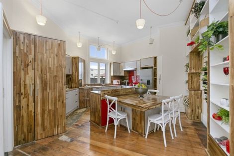 Photo of property in 10/1 Riddiford Street, Newtown, Wellington, 6021