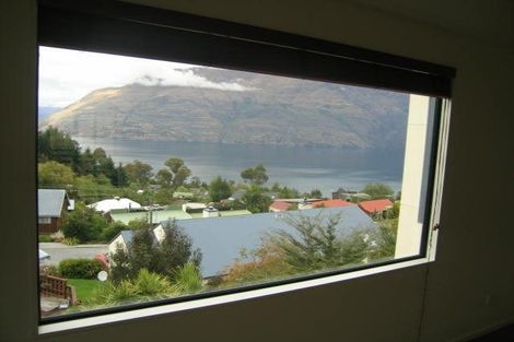 Photo of property in 27a Arawata Terrace, Fernhill, Queenstown, 9300