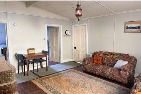 Photo of property in 102 Broadway, Reefton, 7830