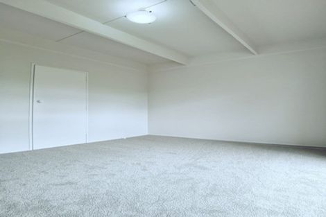 Photo of property in 2/39 Rathgar Road, Henderson, Auckland, 0610