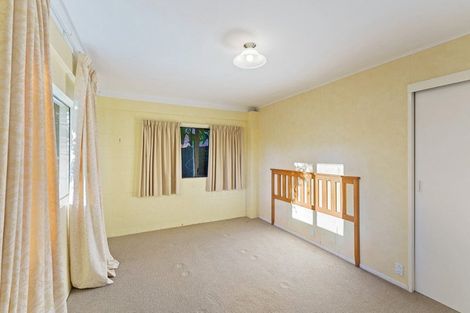 Photo of property in 36 Queens Road, Waikanae Beach, Waikanae, 5036