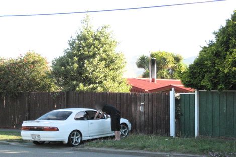 Photo of property in 45 Maces Road, Bromley, Christchurch, 8062