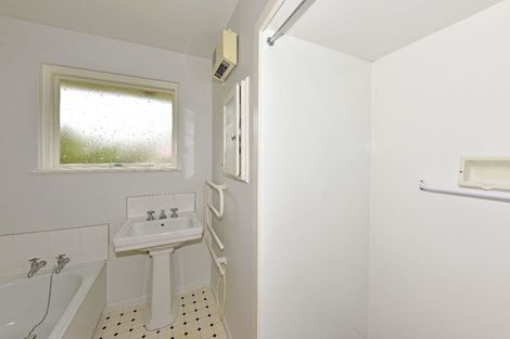 Photo of property in 4 Ruakaka Street, Hornby, Christchurch, 8042