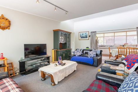 Photo of property in 6 Bermuda Grove, Paraparaumu Beach, Paraparaumu, 5032