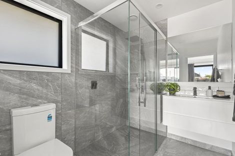 Photo of property in 202a Bath Street, Levin, 5510