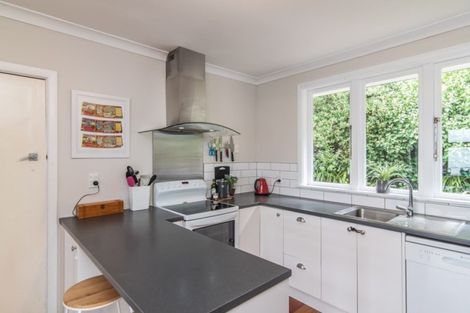 Photo of property in 95 View Road, Houghton Bay, Wellington, 6023