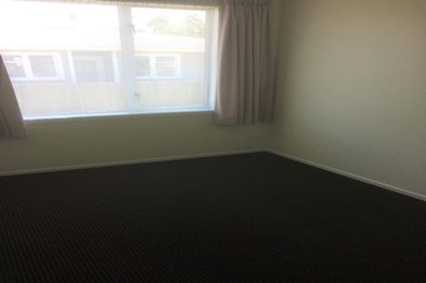 Photo of property in 57 Banks Street, Marfell, New Plymouth, 4310