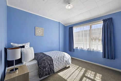 Photo of property in 5 Wesley Avenue, Frankleigh Park, New Plymouth, 4310