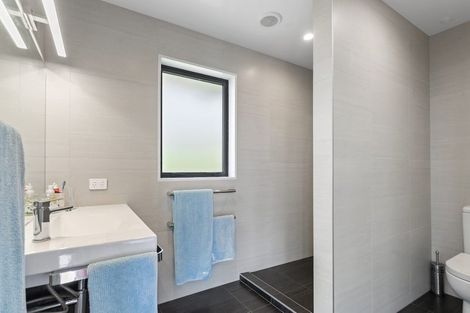 Photo of property in 63 Te Awakura Terrace, Mount Pleasant, Christchurch, 8081