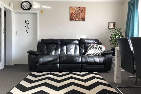 Photo of property in 2/5 Hinemoa Street, Waiwhetu, Lower Hutt, 5010