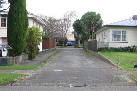 Photo of property in 21 Saint Albans Avenue, Hokowhitu, Palmerston North, 4410