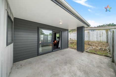 Photo of property in 67 Farmer Crescent, Taita, Lower Hutt, 5011