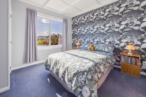 Photo of property in 89 Tiffen Lane, Waipawa, 4210