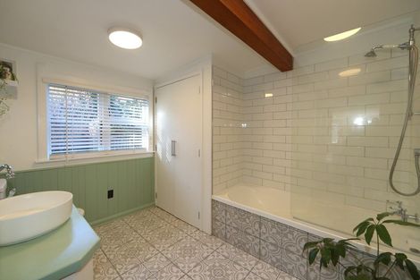 Photo of property in 7 Williamson Road, Clive, 4102