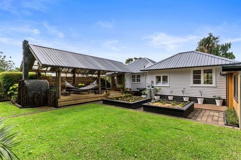 Photo of property in 33 Shetland Street, Glen Eden, Auckland, 0602